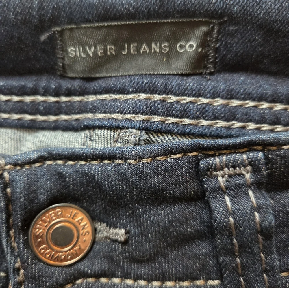 Silver Jeans Suki Curvy Fit Mid Rise Slim Boot Jeans 31x31 NWT - Picture 6 of 11